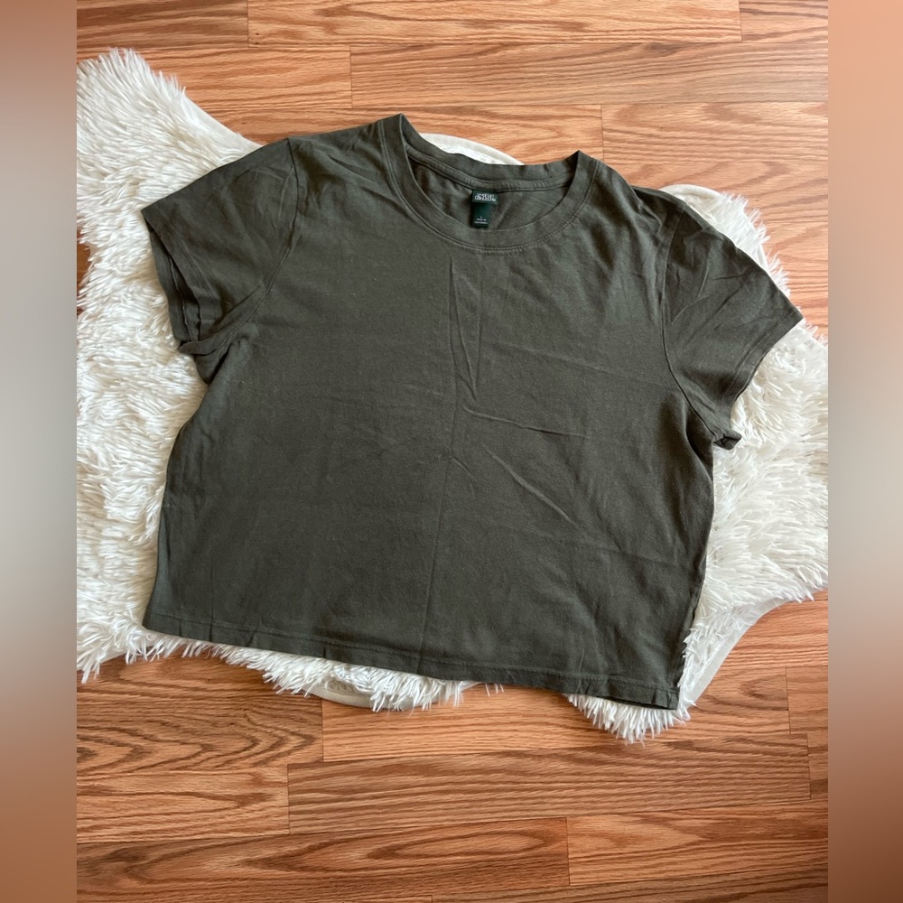 Green Wild Fable Crop Top Large